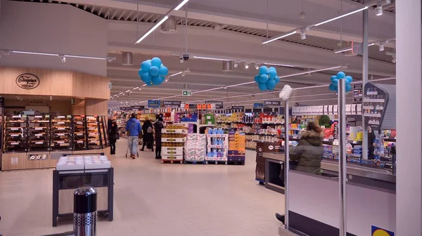 Varşova Polonya Ocak 2020 Süpermarketin Içinde — Stok fotoğraf