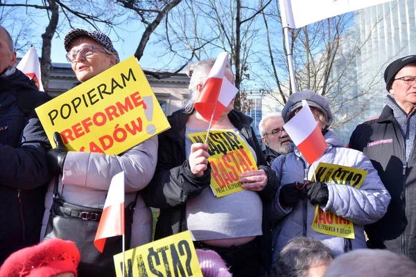 Warschau Polen Januari 2020 Een Demonstratie Voor Regering Ter Ondersteuning — Stockfoto