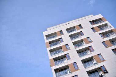 Yeni apartman dairesi. Modern apartman kompleksi..