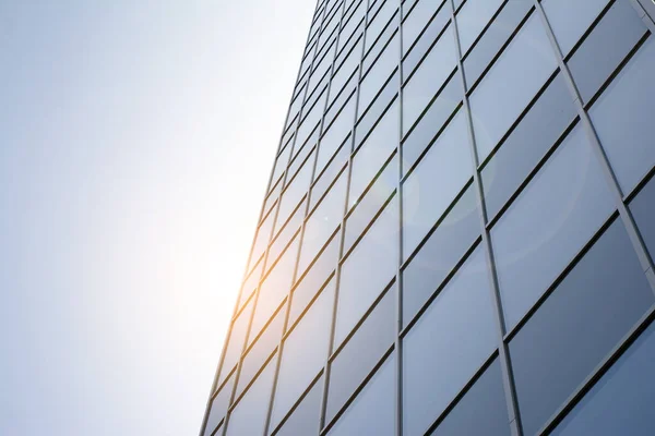 Rascacielos Edificio Moderno Ciudad Con Luz Solar Pared Cristal Edificio — Foto de Stock