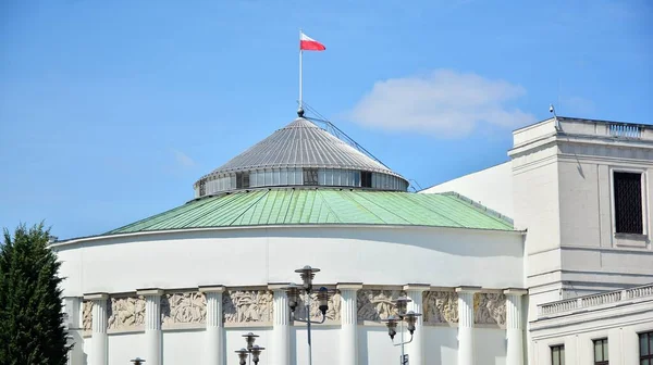 Varsovia Polonia Mayo 2020 Vista Exterior Del Edificio Del Parlamento —  Fotos de Stock