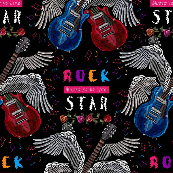 刺绣与翅膀和玫瑰无缝模式，摇滚吉他 — 图库矢量图片
