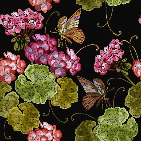 Bordado flores de geranio y mariposa patrón sin costura — Vector de stock