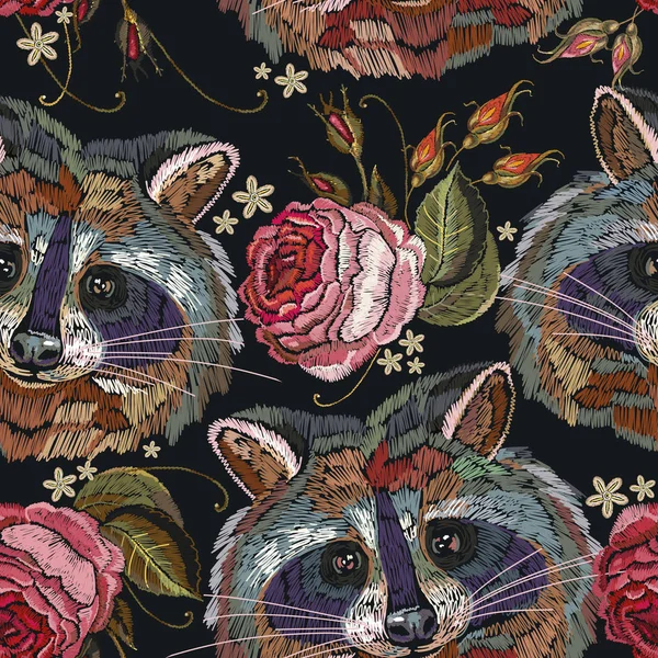 Tête de raton laveur et broderie de roses motif sans couture — Image vectorielle