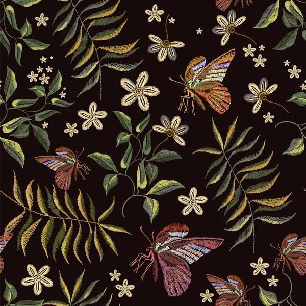 Stickerei Vintage Blumen und Schmetterling nahtlose Muster — Stockvektor