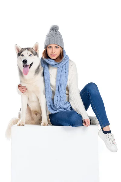 Husky Dog Woman Knitted Hat Scarf Sitting White Cube Isolated — Stock Photo, Image