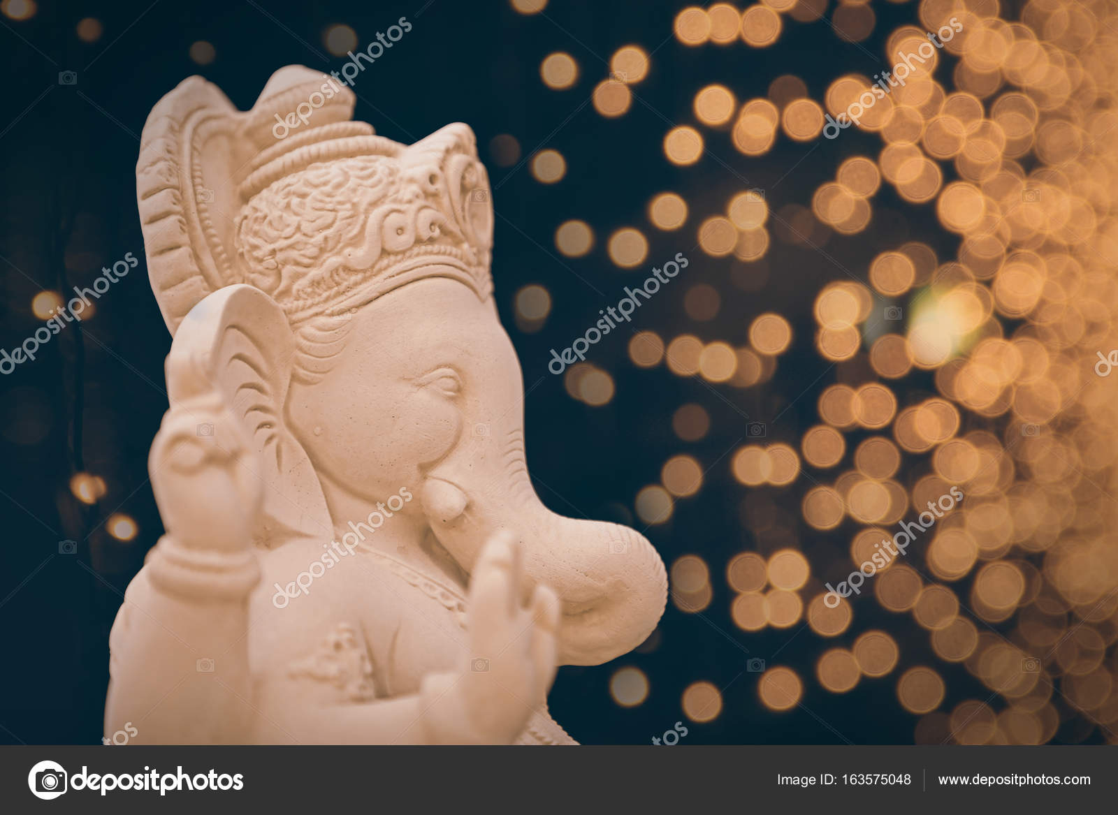 Lord ganesha statue in plaster of paris Stock Photo by ©adsniksgmail