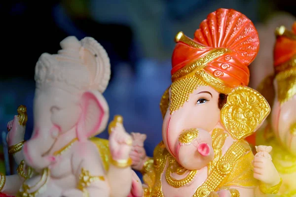 Lord ganesha heykelinin paris alçı