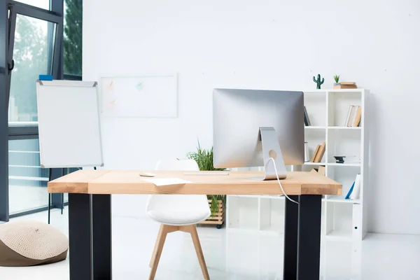 Sul posto di lavoro — Foto Stock