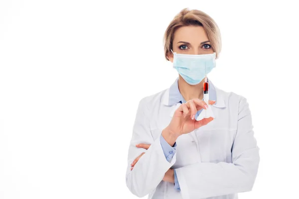 Doctor with syringe of blood — Stock Photo, Image