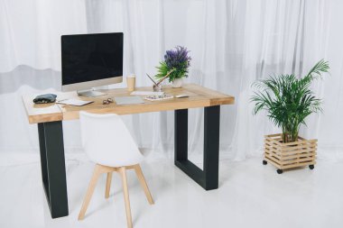 Modern ev ofis iç görünüm