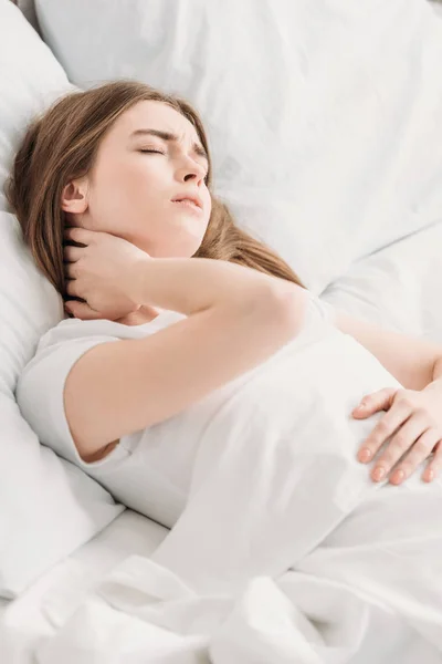 Young Woman Lying Bed Closed Eyes While Suffering Neck Pain — Stock Photo, Image