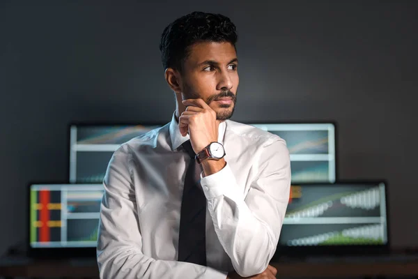 Pensive Handsome Racial Trader Looking Away Office — Stock Photo, Image