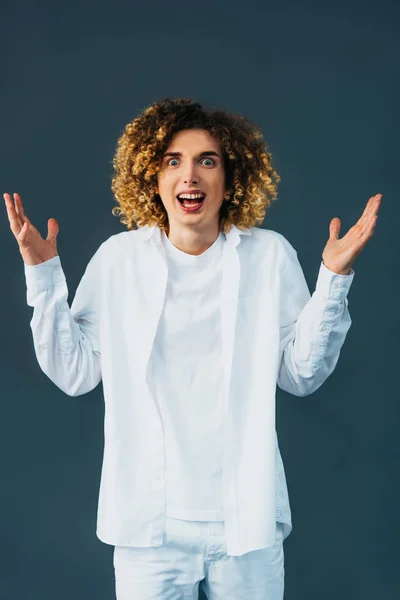 Mad Stylish Curly Teenager Total White Outfit Isolated Green — Stock Photo, Image