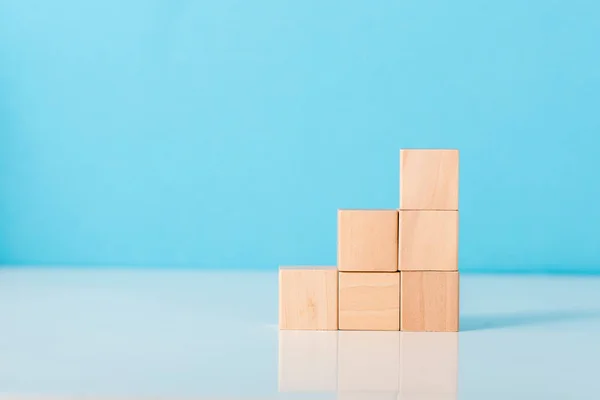 Houten Blokjes Blauw Met Kopieerruimte — Stockfoto