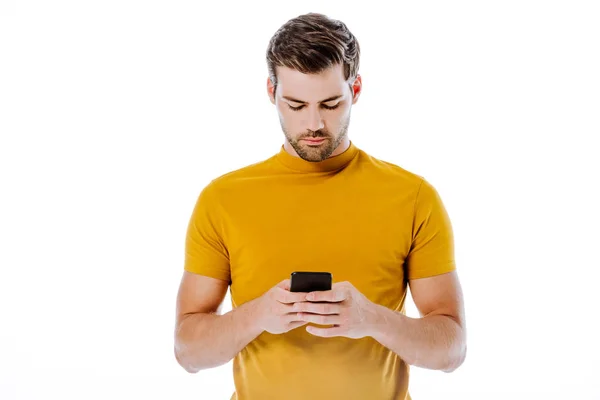 Pohledný Muž Pomocí Smartphone Izolované Bílém — Stock fotografie