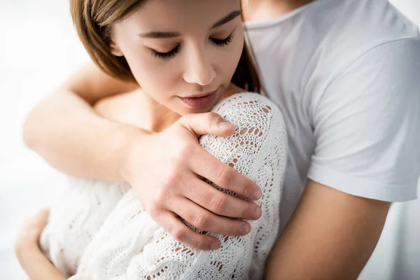 Cropped View Man Hugging Attractive Woman Apartment — Stock Photo, Image