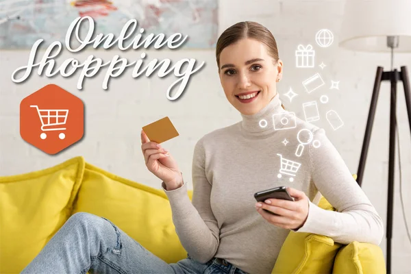 Smiling Woman Looking Camera While Holding Smartphone Credit Illustration Online — Stock Photo, Image