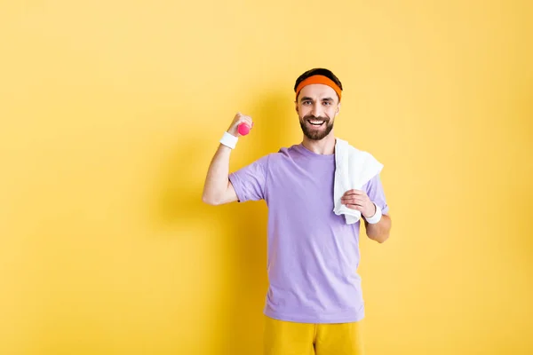 Cheerful Sportsman Dumbbell Holding Towel Yellow — Stock Photo, Image