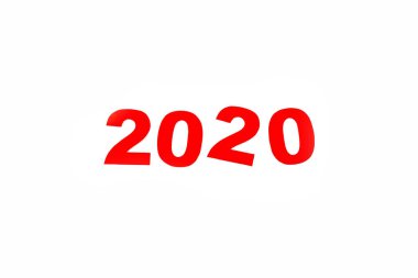 Beyaz üzerinde izole edilmiş renkli kırmızı 2020 sayısının üst görünümü