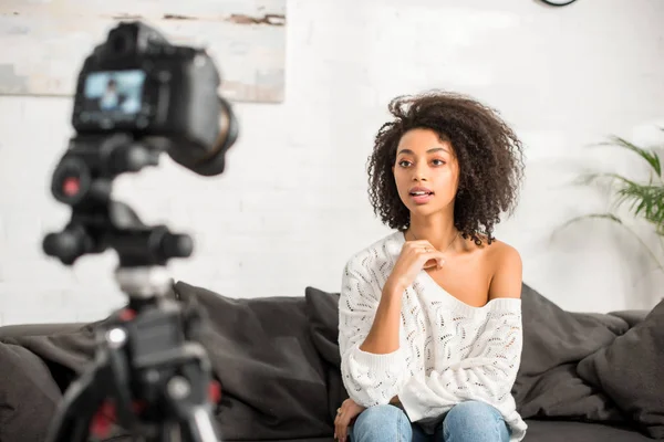 Selective Focus Young Curly African American Girl Braces Talking Digital — Stock Photo, Image