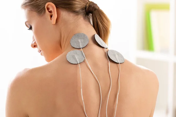 Back View Beautiful Woman Electrodes Neck Electrotherapy Clinic — Stock Photo, Image