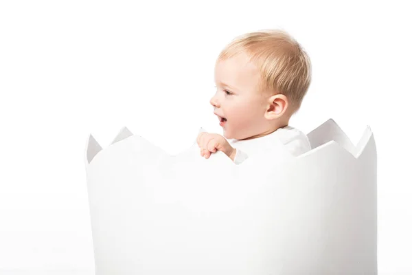 Lindo Niño Con Boca Abierta Dentro Cáscara Huevo Aislado Blanco — Foto de Stock