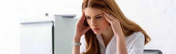 Panoramic Shot Pensive Businesswoman Hands Head Office — Stockfoto