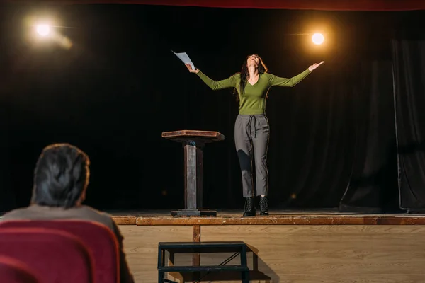 Selective Focus Theater Director Actress Performing Role Stage — Stock Photo, Image