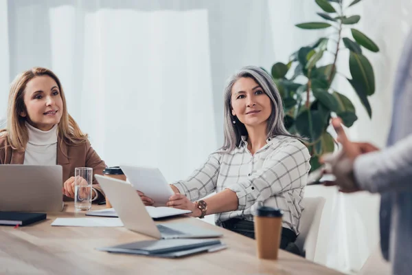 Selective Focus Smiling Multicultural Colleagues Looking African American Businessman — Stock Photo, Image