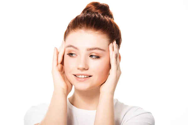 Hermosa Sonriente Adolescente Con Piel Limpia Aislado Blanco — Foto de Stock