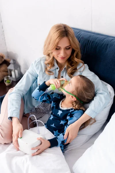 Asthmatic Kid Respiratory Mask Looking Caring Mother — Stock Photo, Image