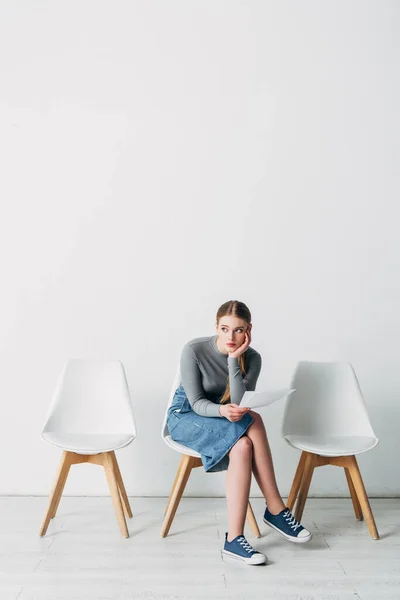 Pensive Employee Hand Cheek Holding Resume Office — Stock Photo, Image