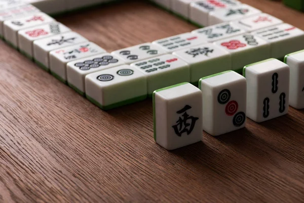 Kyiv Ukraine Január 2019 Szelektív Fókusz Mahjong Játék Csempe Jelek — Stock Fotó