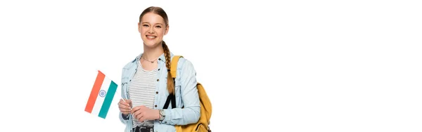 Lächelnde Hübsche Studentin Mit Rucksack Mit Indischer Flagge Auf Weißer — Stockfoto