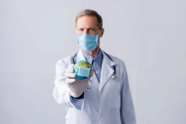 Selective Focus Middle Aged Doctor Latex Glove Medical Mask Holding — Stock Photo, Image