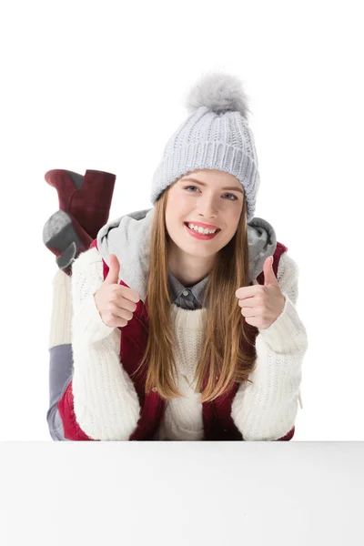 Girl in hat with thumbs up — Stock Photo