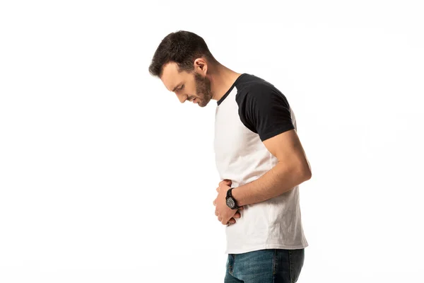 Homem doente tocando estômago enquanto tendo náuseas isoladas em branco — Fotografia de Stock