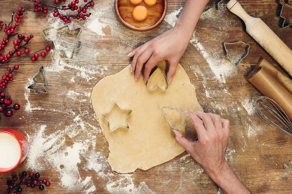 Massa de farinha de biscoitos de Natal — Fotografia de Stock