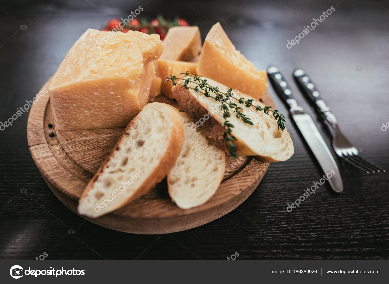 Fresh Sliced Baguette Parmesan Cheese Wooden Cutting Board — Stock