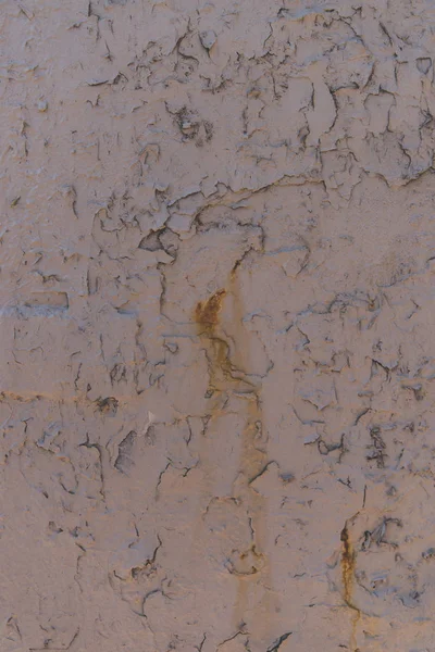 Выветренная стена с ржавчиной — стоковое фото
