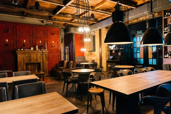 Stylish atmospheric interior of empty bar — Stock Photo