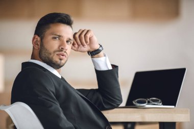 işadamı işyeri ofis