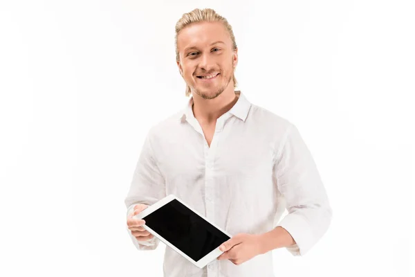 Lächelnder Mann mit Tablet lizenzfreie Stockbilder