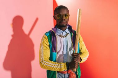 Afro-Amerikan erkek sopası ile 