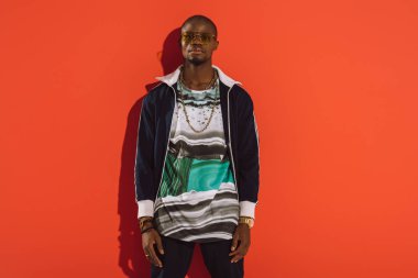 şık Afrikalı-Amerikalı adam   