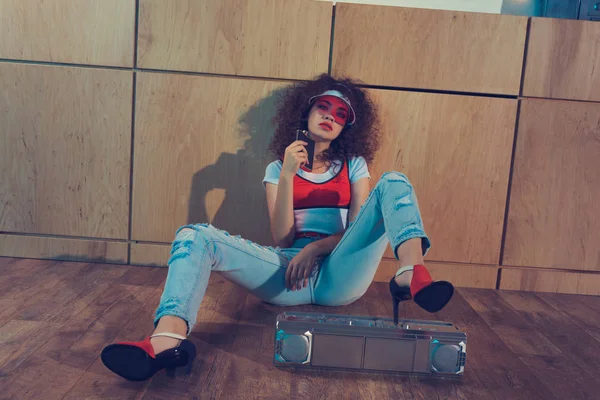 hip şişesi ile moda kadın