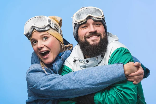 Woman hugging boyfriend — Stock Photo, Image