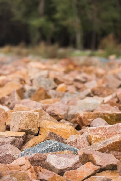 Rocce di granito rosso — Foto Stock