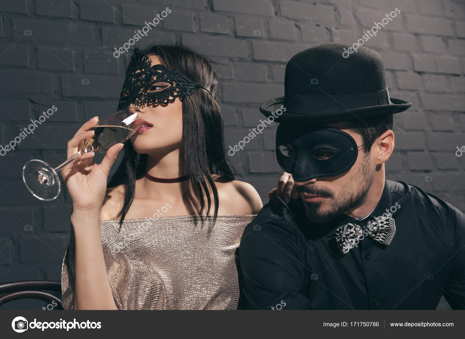 ᐈ Antifaz Pintado En La Cara Imagenes De Stock Dibujos Antifaz Hombre Descargar En Depositphotos